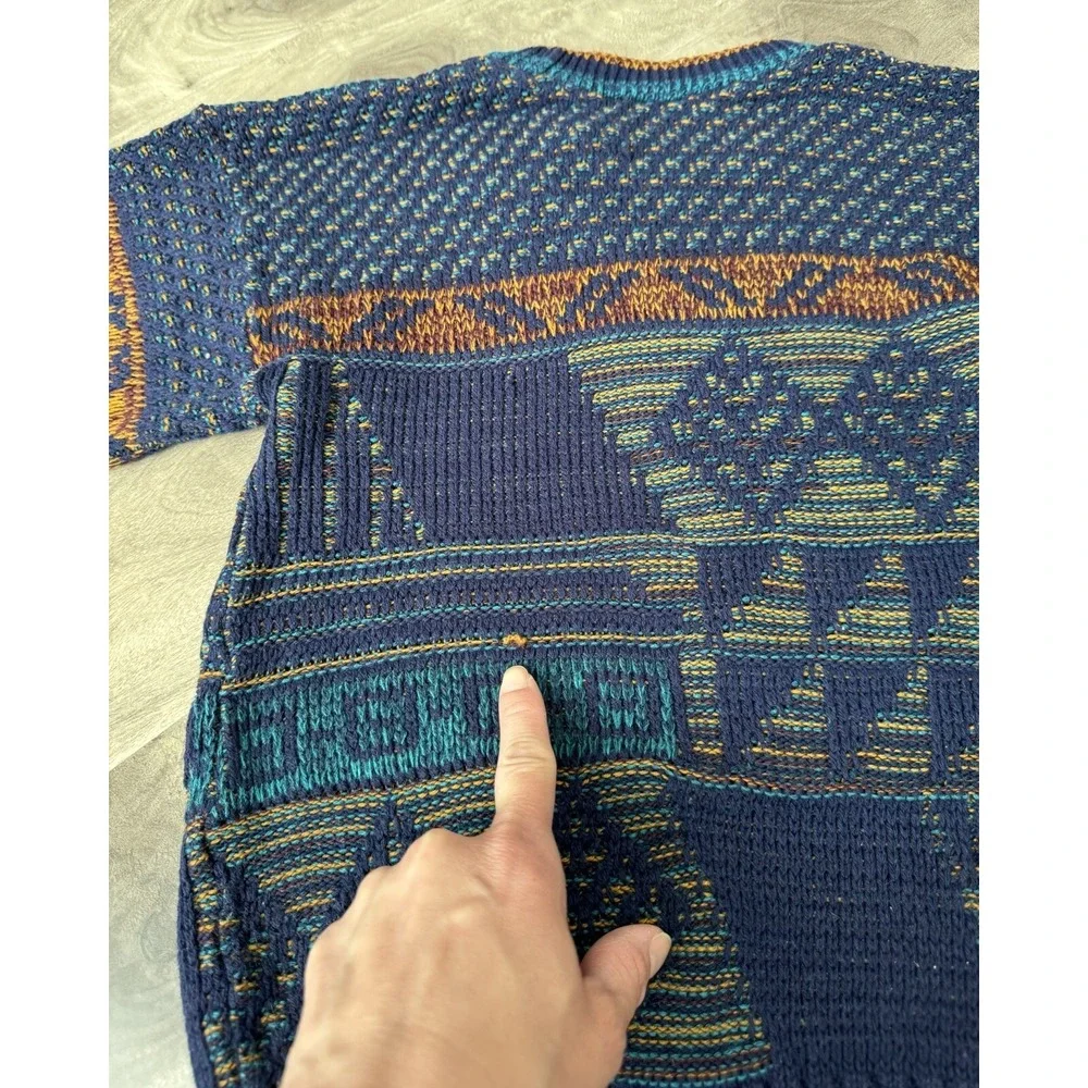 90s Style Geometric Abstract Knit Pattern Pullover Kid Sweater *Read Description